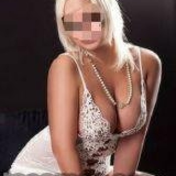 Rubia muy caliente y muy encantadora!, Benidorm