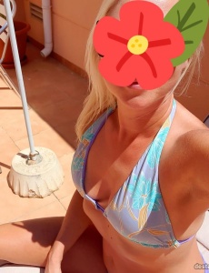 Rusa rubia denia