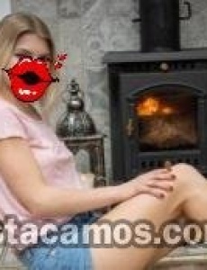 Rubia peligrosa y bellísima
