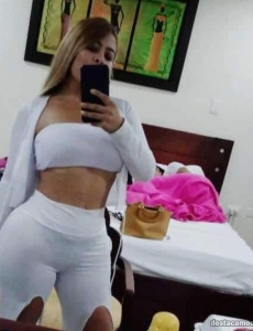 Hermosa rubia colombiana