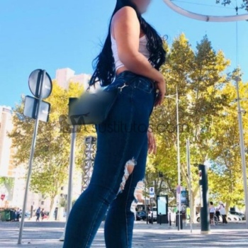 Soy una chica muy extrovertida que trata de llevarse bien con todo el mundo, Alicante
