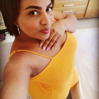 Yulimar preciosa colombiana una diosa, Alicante