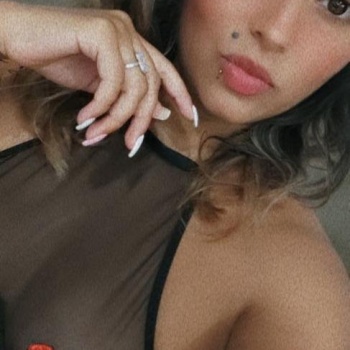 Jeniffer modelo colombiana en alicante salidas y fotos reales, Alicante