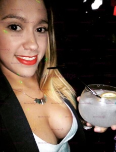Laura chica simpatica y divertida disponible
