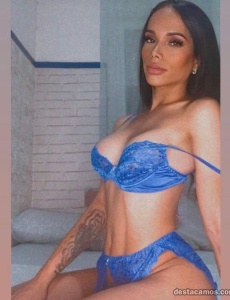 Trans latina masajista disponible 24h