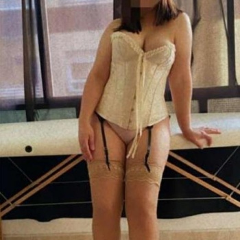 Hola buenas mi nombre es vanessa estoy recien, Denia