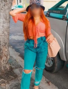 Novedad chica con la mente sucia elche