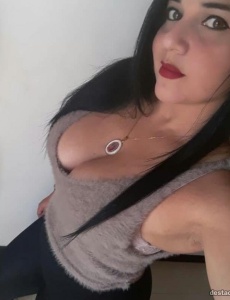 Tengo sitio muy discreto y facil aparcado tambien