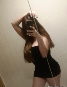 Valeria rubia sedienta de lech!!! 25 años