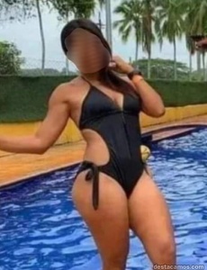 Morena muy cariñosa y traviesa