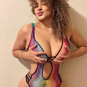 Colombiana, masajista nueva en la ciudad, Alicante