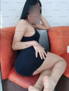 Luna jovencita muy guapa apasionada lleno de encantos en alicante