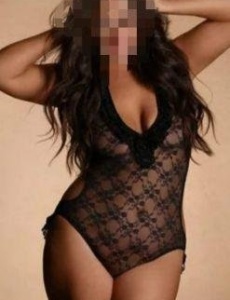 Soy una mujer rusa muy encantadora y divertida.