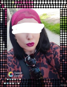 Española simpatica,me gusta saborear cada momento