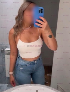 Ana rubia brasileña novedad experta masajista