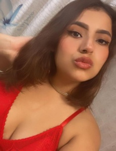 Rubi young latin girl in villa calpe
