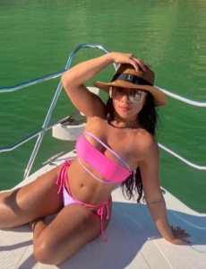 Tatiana elegante colombiana por benidorm