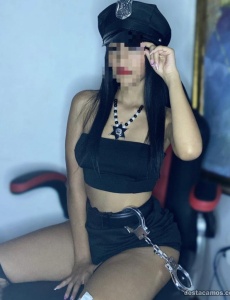 Hallowen con la police ximena