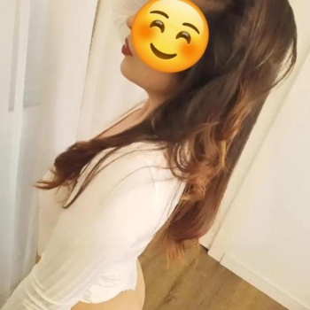 Carita inocente española solo atiendo por whatsap, Torrevieja