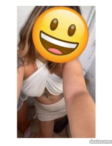 Española vanesa 22 salidas 1 hora 100