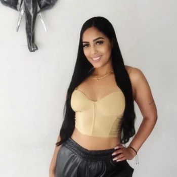 Sofia , jovencita colombiana cariñosa y elegante, Denia