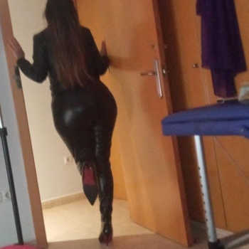 Española muy implicada, Alicante