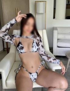 Sara joven universitaria nueva en la zona