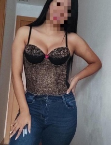Sofia recien llegada a alcoy muÑeca venezolana