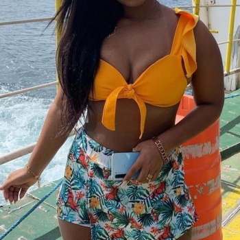 Mulata sensualidad y belleza ofrece compañía masajes y algo mas novedad, Alicante