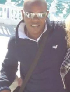 Javier masajista profesional speak english en benidorm terapéuticos, deportivos
