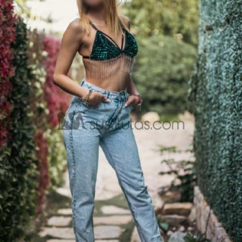 Mi nombre es rosario, una flaquita colombiana simpática y super sonriente, Alicante