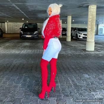 Tu chica, Alicante