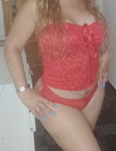Stefania,masajista,escort acompañamiento.