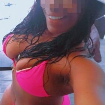 Mulata caribeña implicada recién llegada, Alicante
