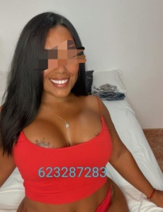 Solo estarÉ por dos hola chicos soy una linda morena que le gusta divertirse y difruta del