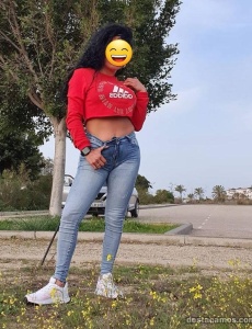 Una chica única. Canaria divertida.