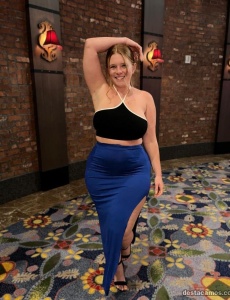 Zoe encantadora y agradable excelente compañía