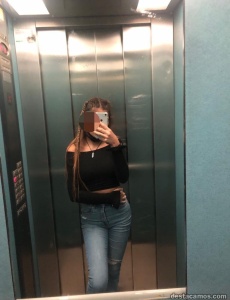 Chica particular