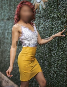 Me llamo lety, una paraguaya delgadita de 25 años