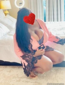 Mulata latina independiente