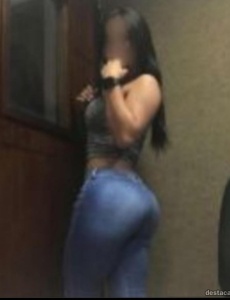 Colombiana recién llegada muy dulc