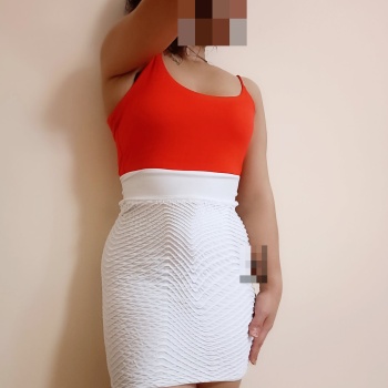 Andrea, masajista titulada, Alicante
