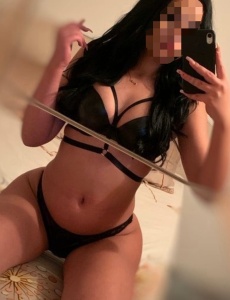 Lorena, masajista latina