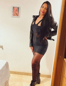 2 amigas masajista