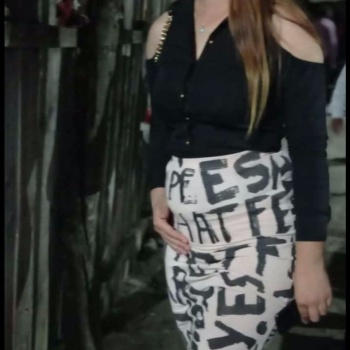 Chica simpatica, Elche