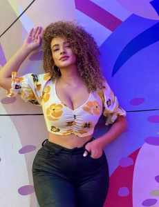 Perla, masajista colombiana