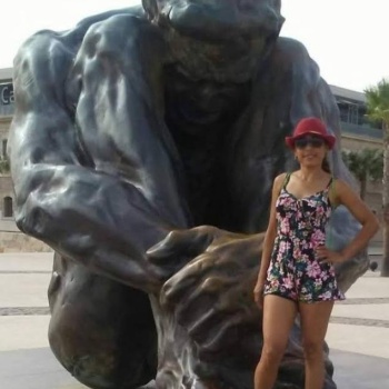 Victoria golosa, Elche