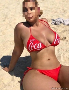 Diosa del amor morenaza y divertida