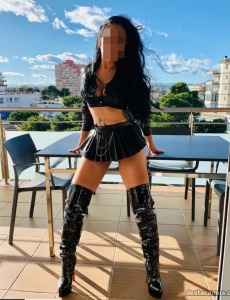Ana beautiful brunette only home visits 24 hours