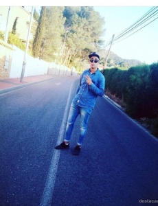 Chico arabe
